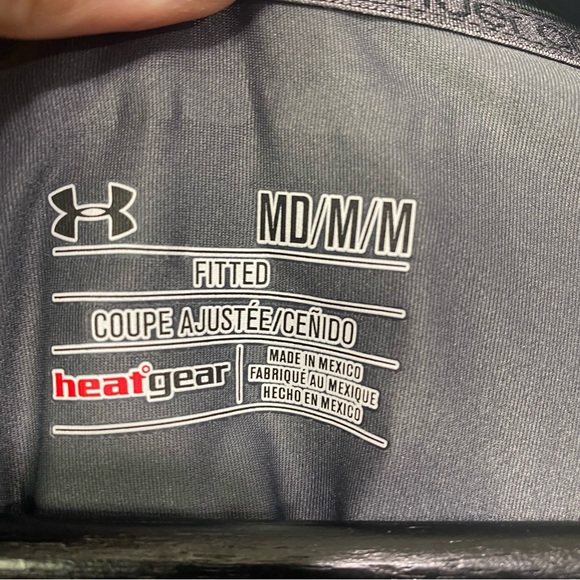 Under Armour Black and Gray Heat Gear long sleeve top woman’s L - Picture 3 of 5